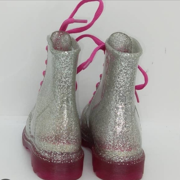 Wonder Nation Silver Glitter Kids Rain Boots with Pink Accents Size 2-3 - Picture 2 of 4